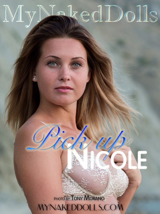 Nicole - Presenting