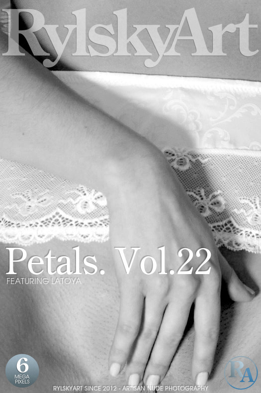 [RylskyArt] Latoya - Petals Vol. 22