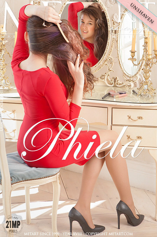 [Met-Art] Ulia - Phiela