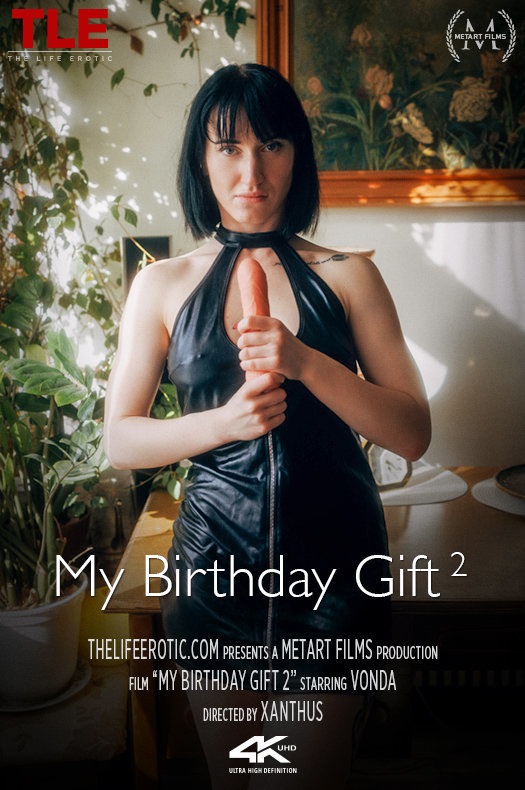 [TheLifeErotic] Vonda - My Birthday Gift 2