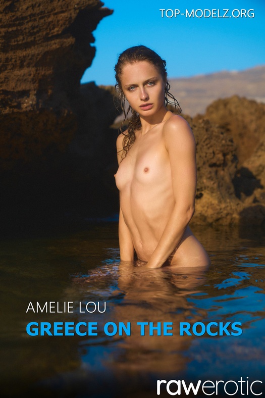 [RawErotic] Amelie Lou - Greece On The Rocks